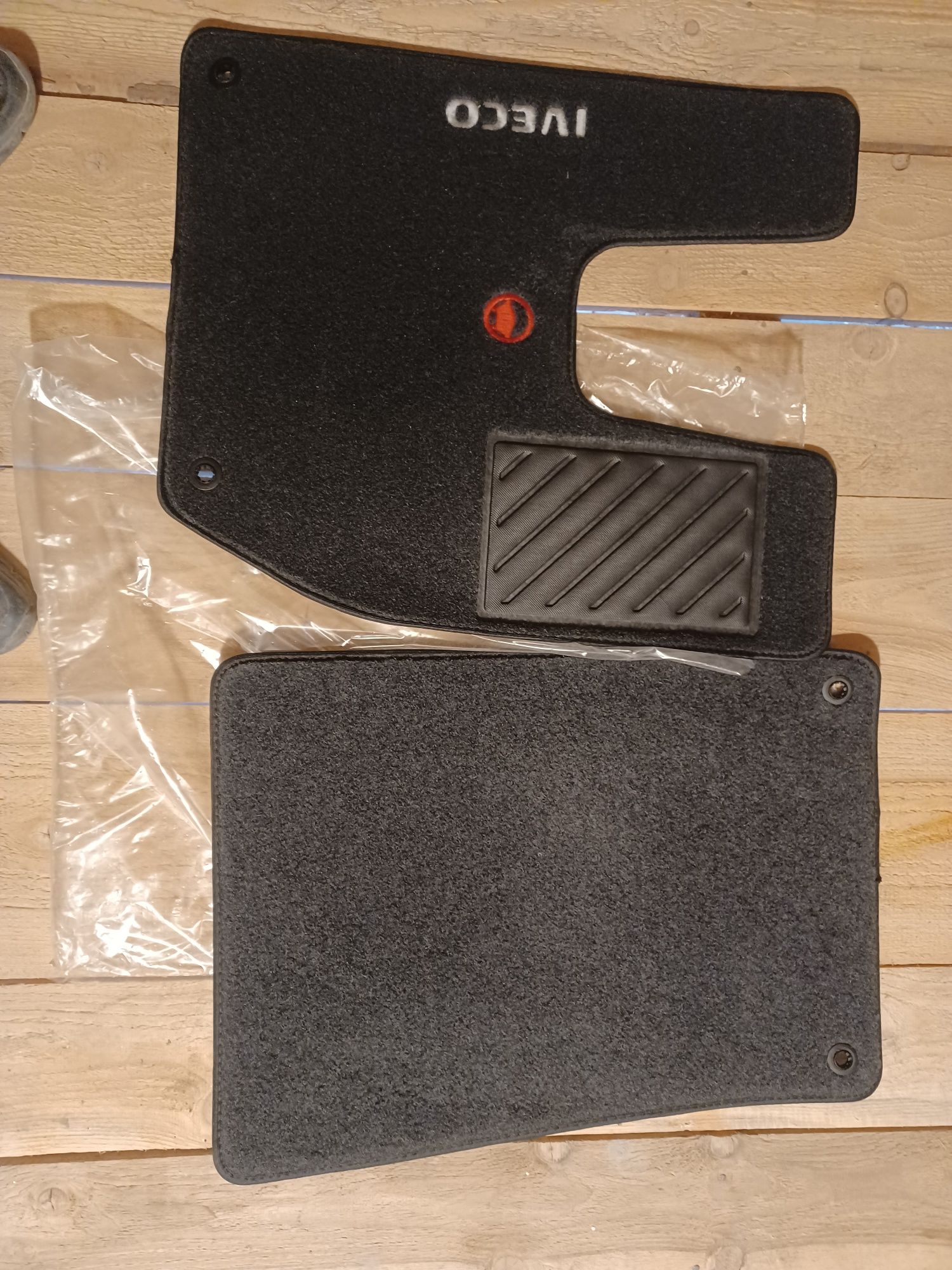 Set covorașe iveco noi