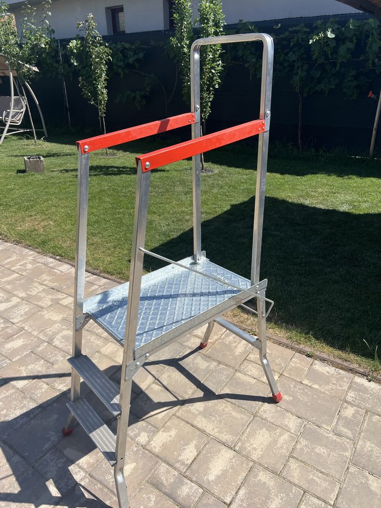 Scara Aluminiu cu platforma