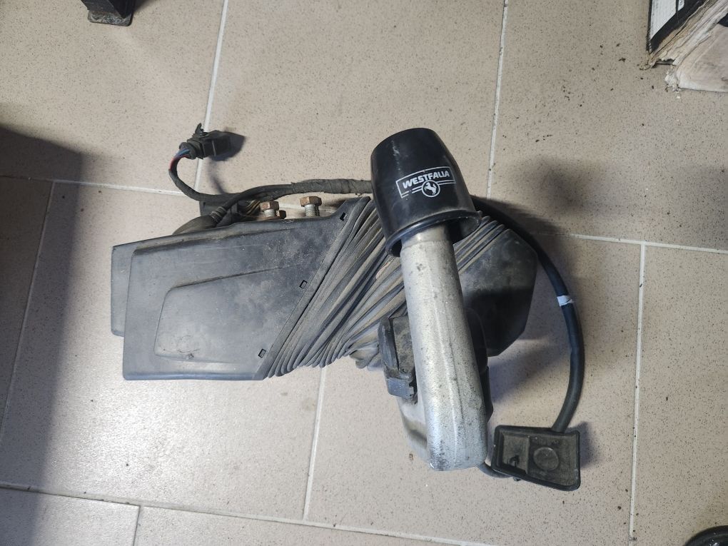 Vand stop spate X5 volan și diferite piese de  BMW