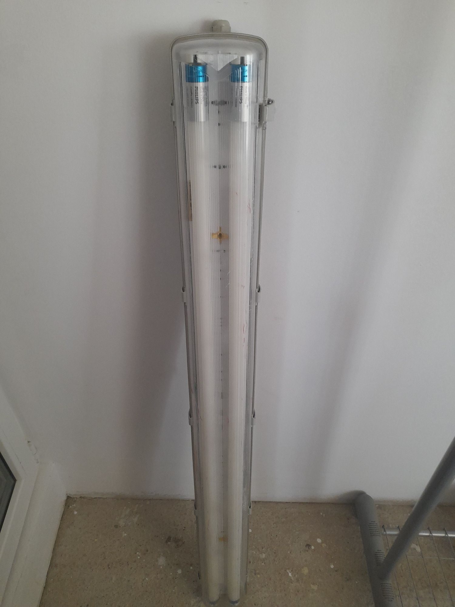 Corp iluminat Neon 120 cm