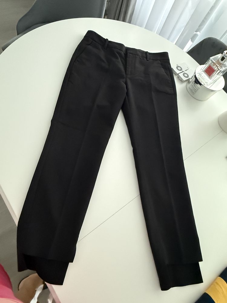 Pantaloni dama Zara