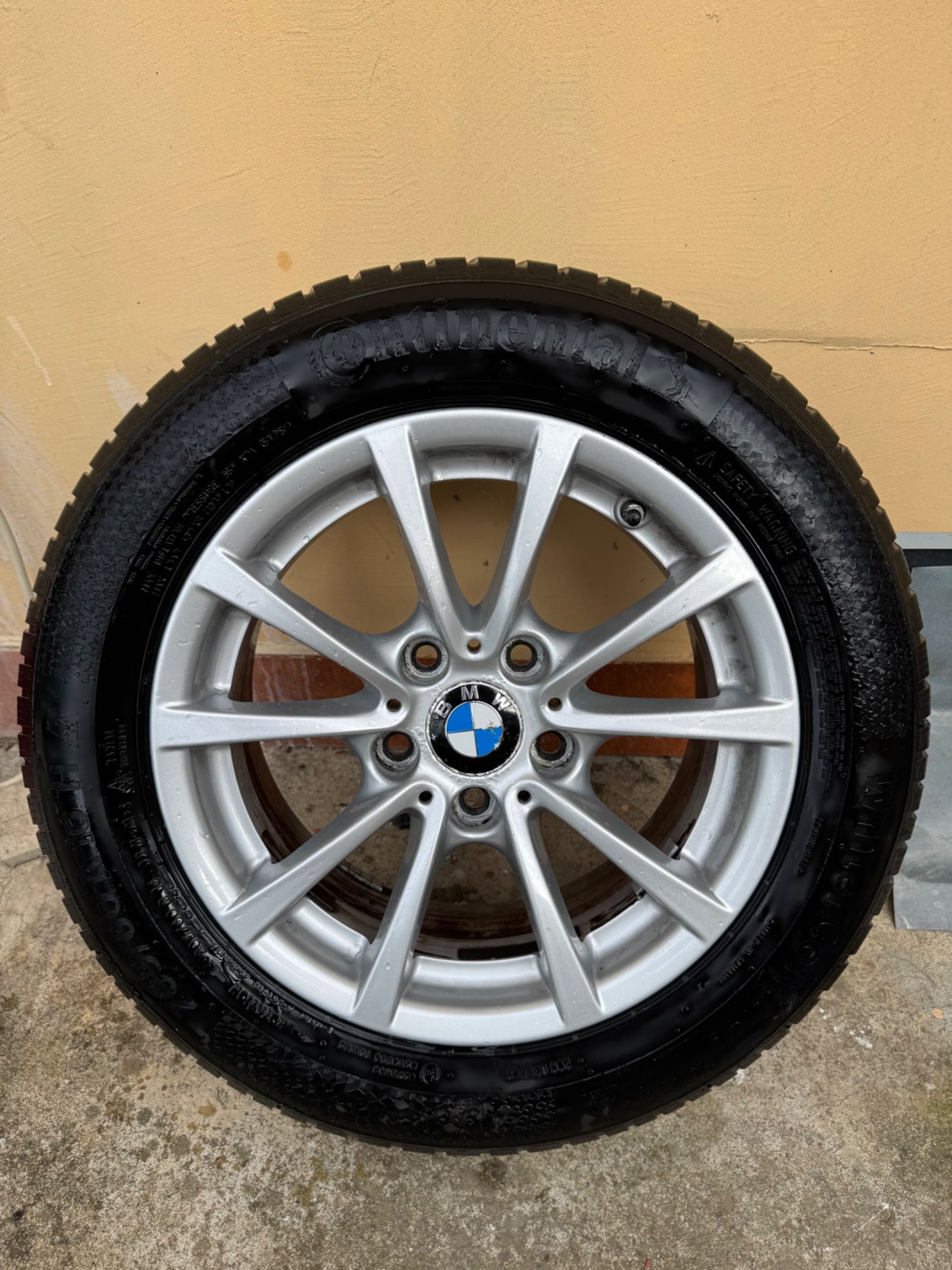 Jante BMW plus anvelope de iarna R16 205/60 Continental
