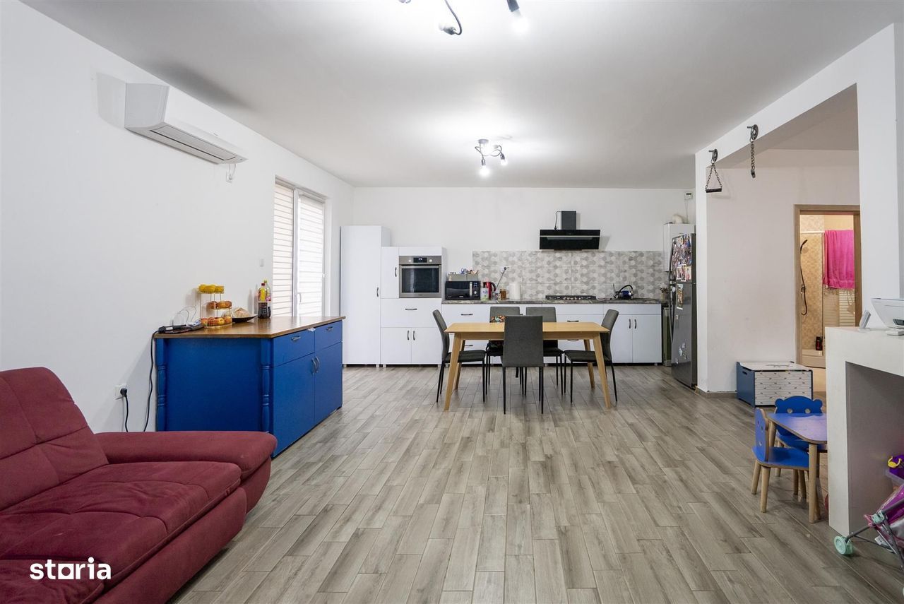 Casa Santandrei 4 camere 2 bai