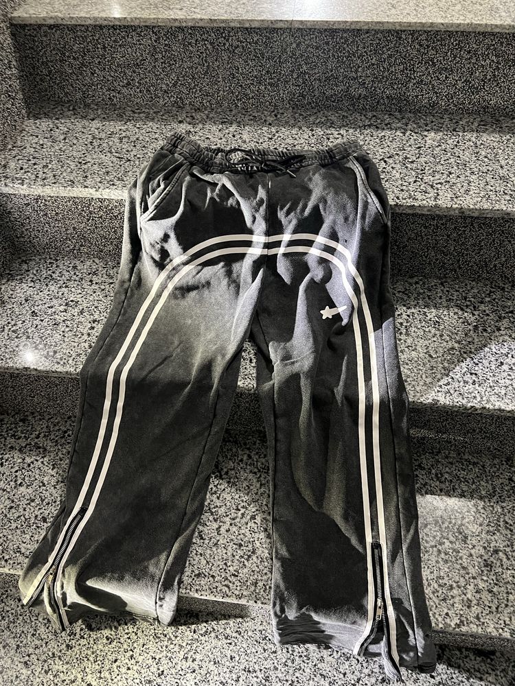 Pantalnoi de trening baggy