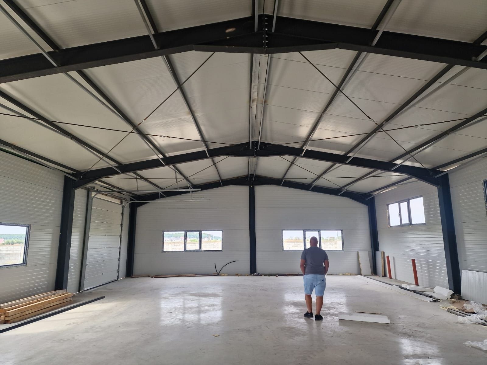 Vând hală metalică conform proiectului dvs lucrăm fără avans