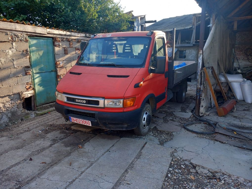 vând Iveco daily