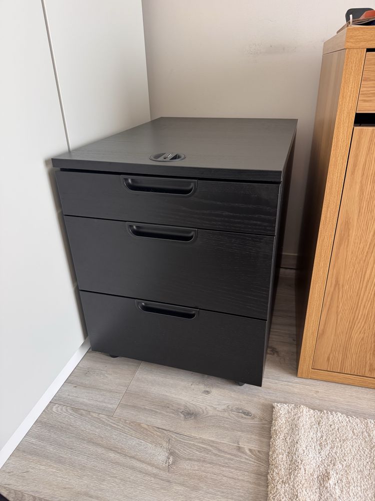 Comoda cu cifru  Ikea Galant