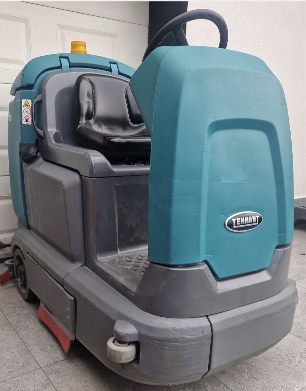 Masina spalat pardoseli Tennant T12
