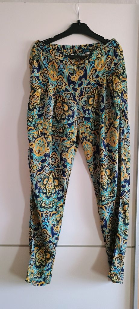 Pantaloni de vara