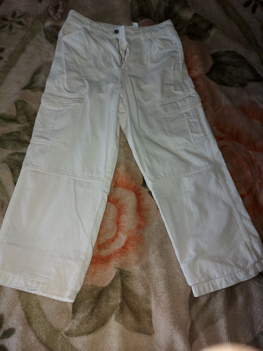Blugi marimea 36, H&M