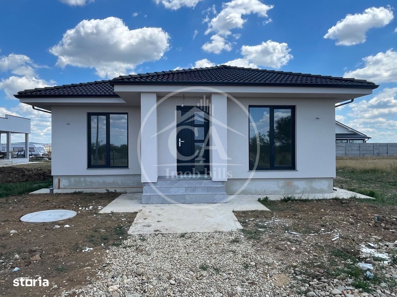 Casă de vânzare cu 4 camere în Santandrei , Bihor