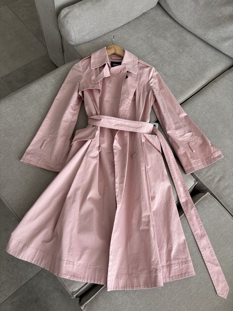 Trench stil rochita