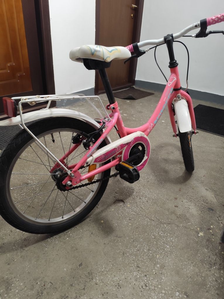 Vând bicicleta de băieți 24"