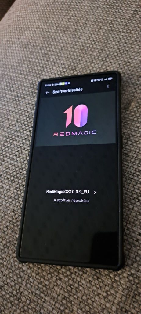Telefonul gamer redmagic 8s pro
