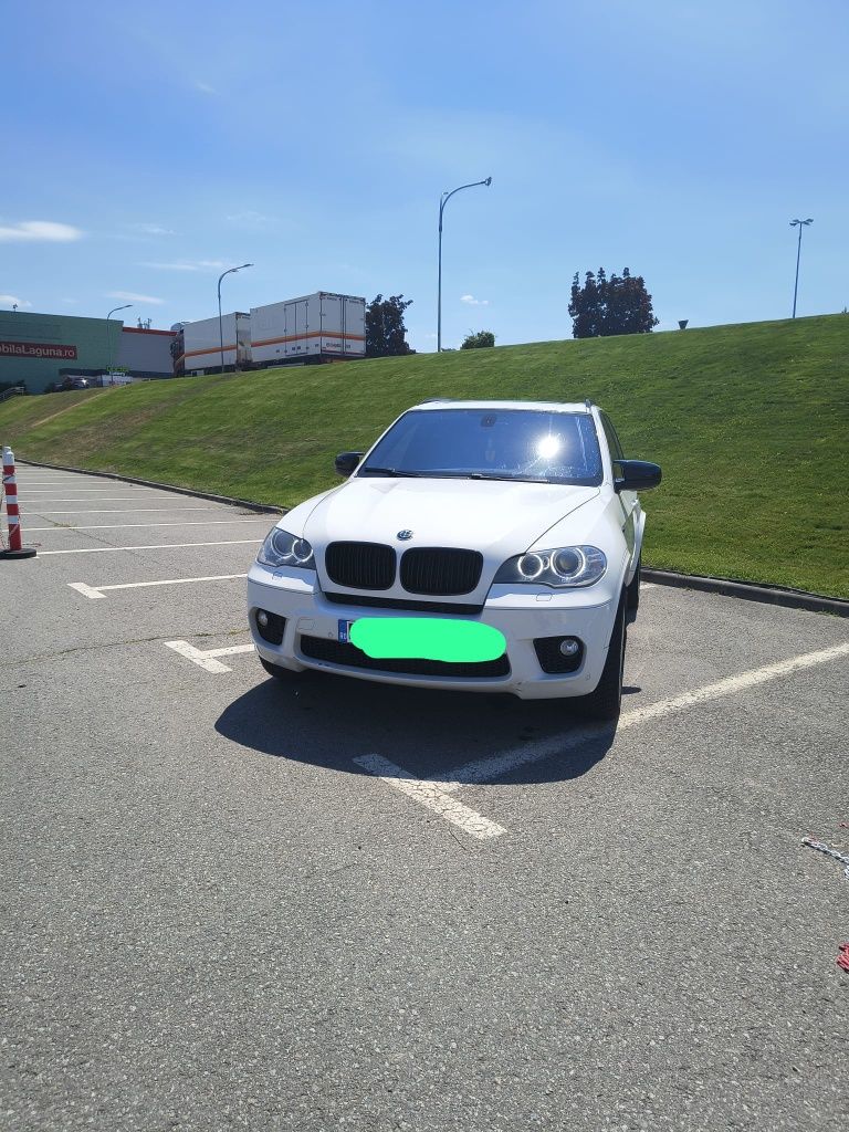 Vând sau schimb BMW x5 M pachet full
