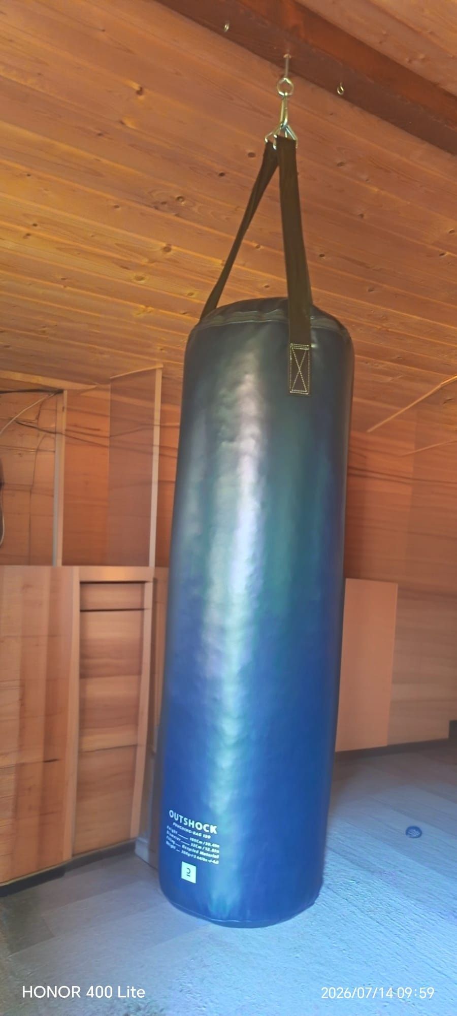 Sac box +mănuși  in stare foarte bună