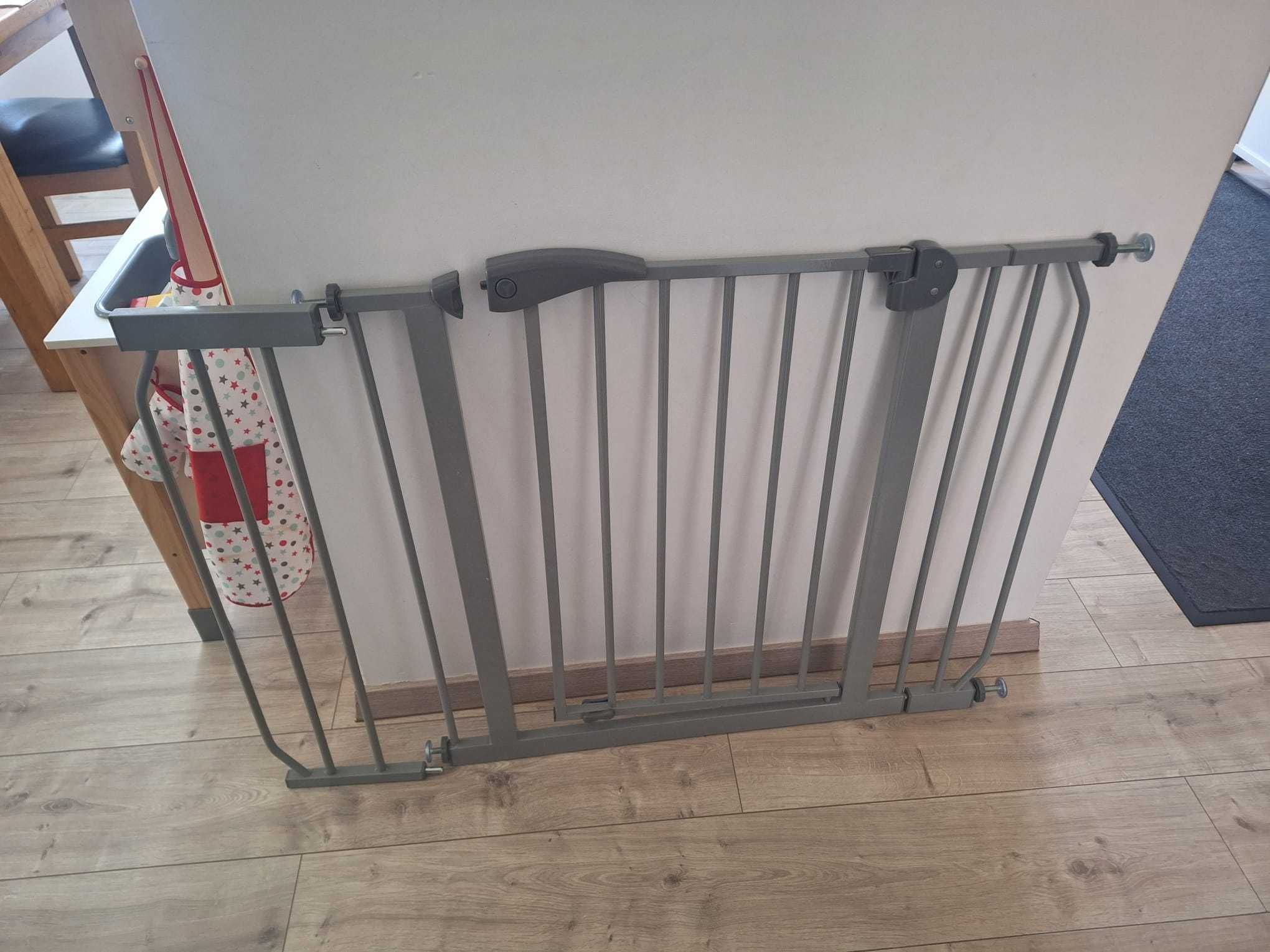 Poarta protectie scara copii cu extensii