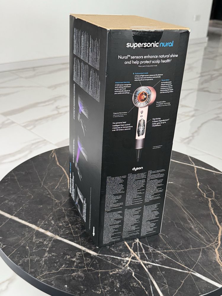Uscător de păr Dyson