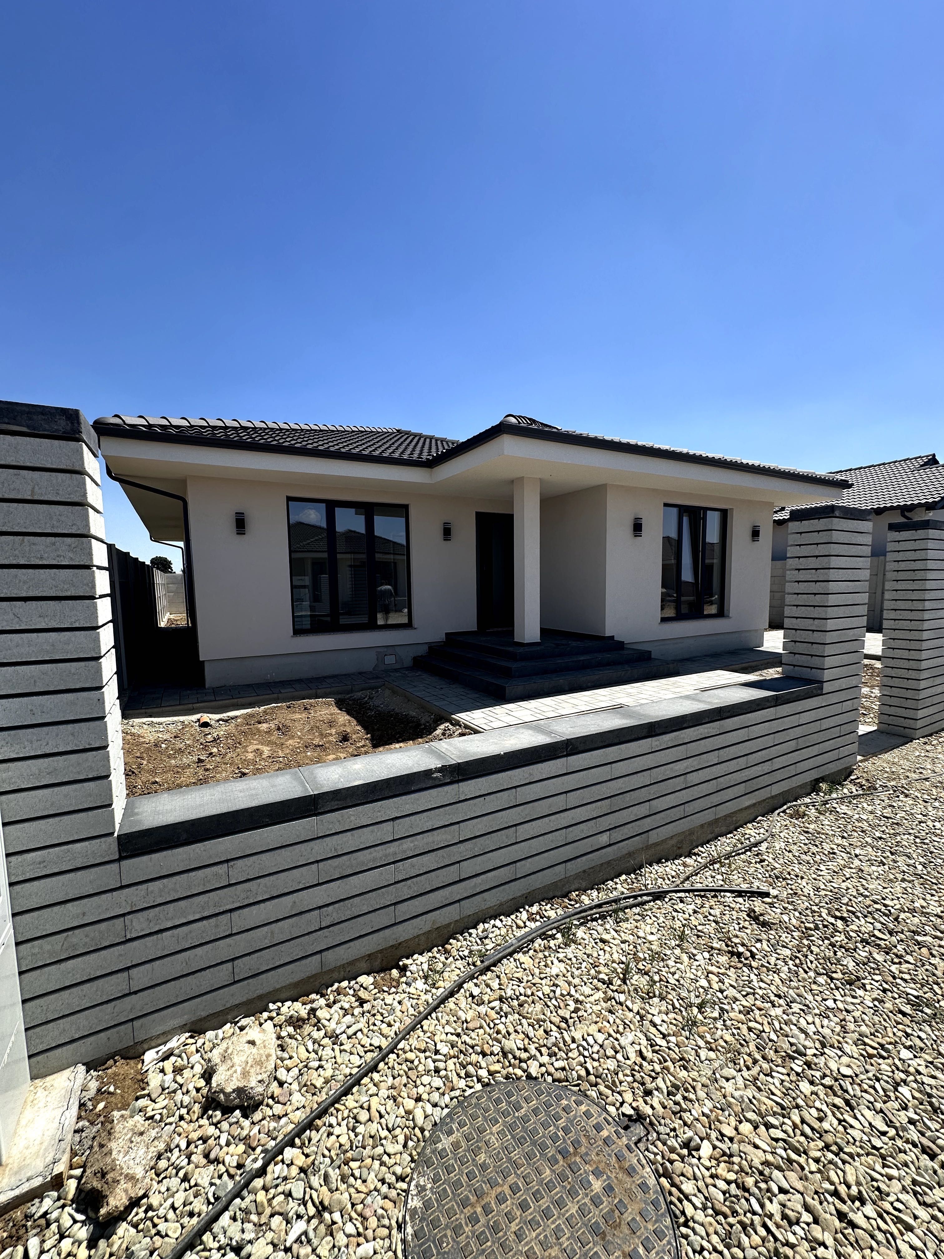 Bocalin Home vinde casa noua in Santandrei (Gard Inclus)
