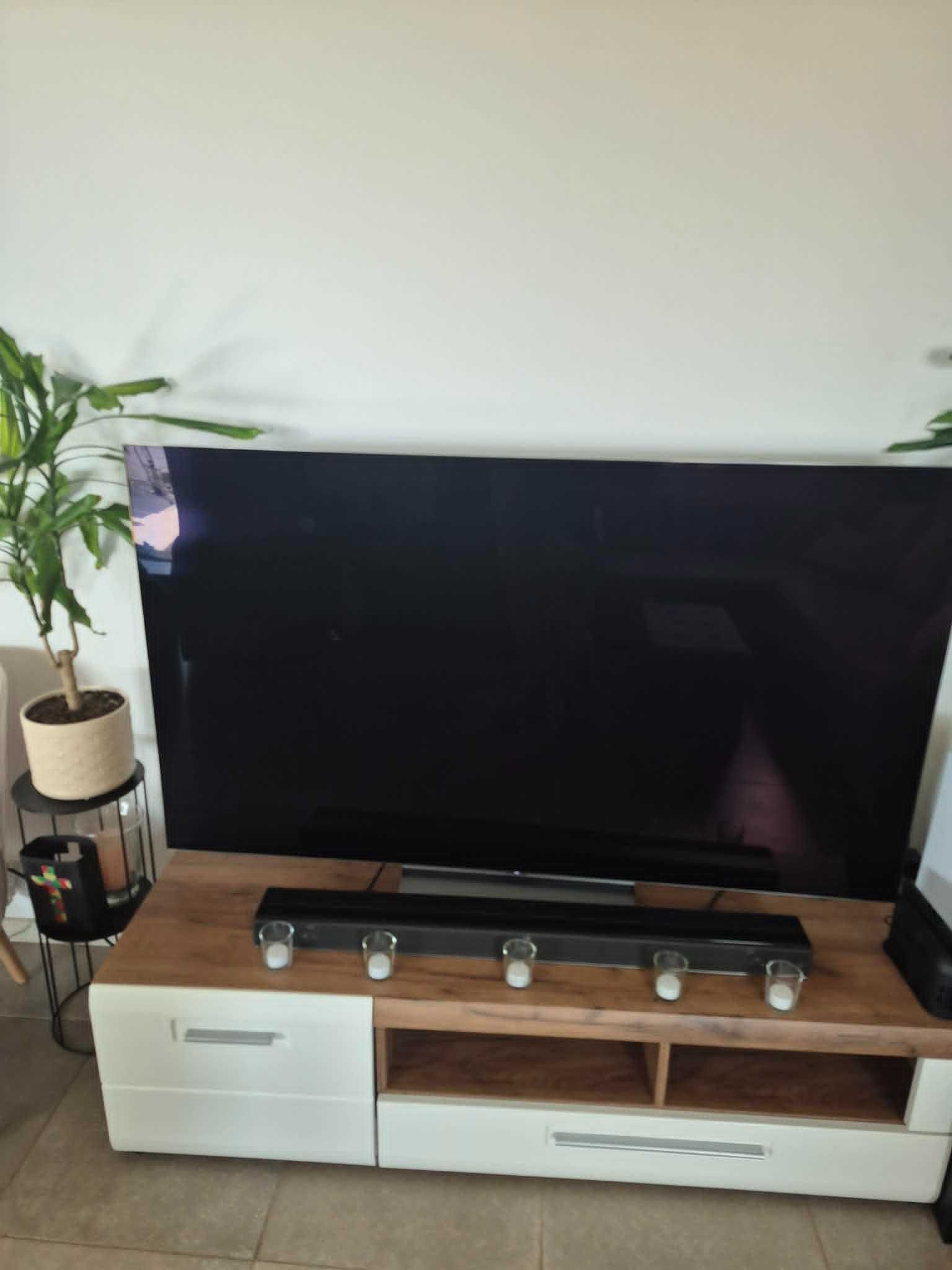 LG OLED65C21LA – 65” OLED 4K Smart TV