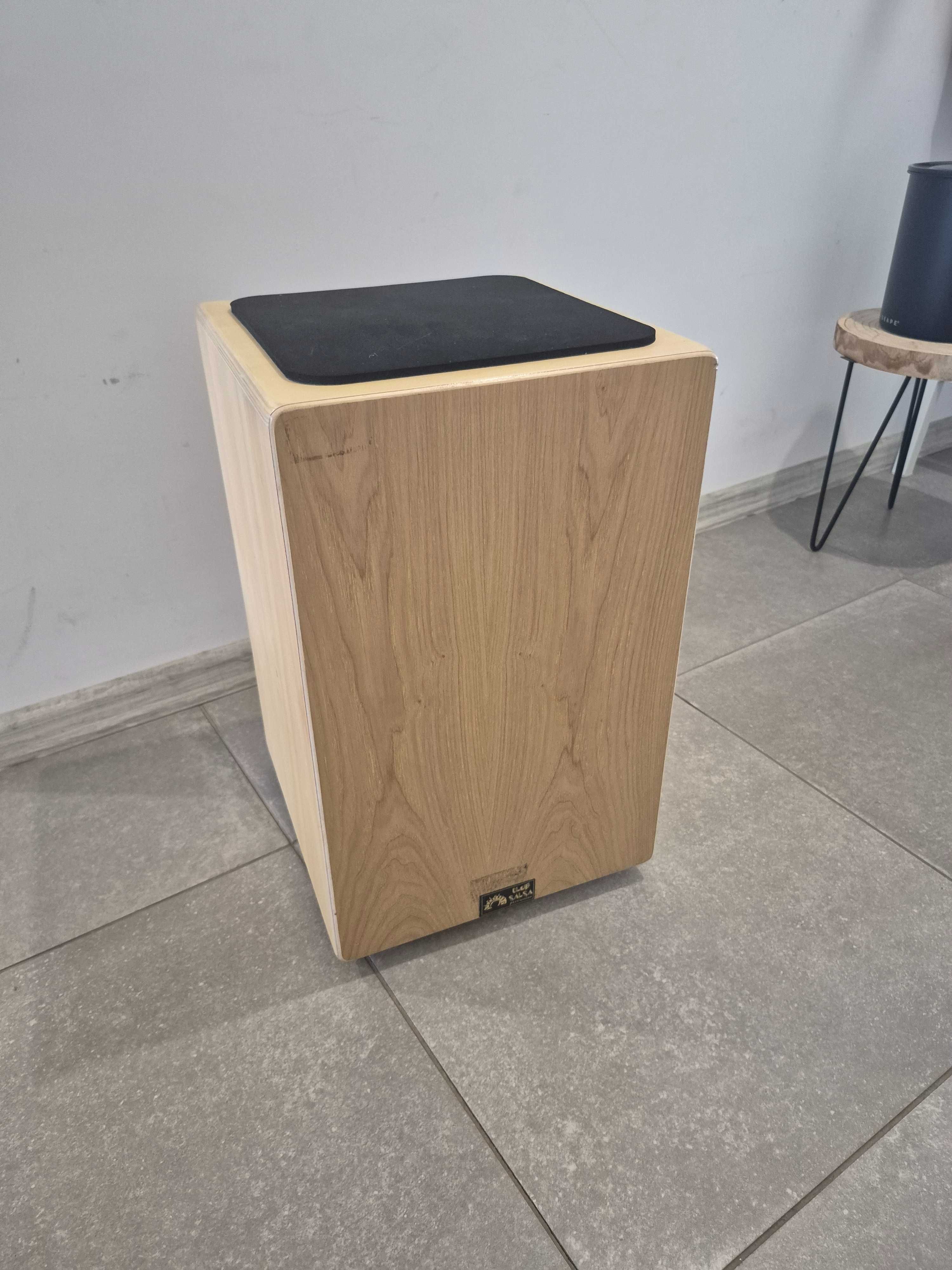 Cajon tobe in stare buna