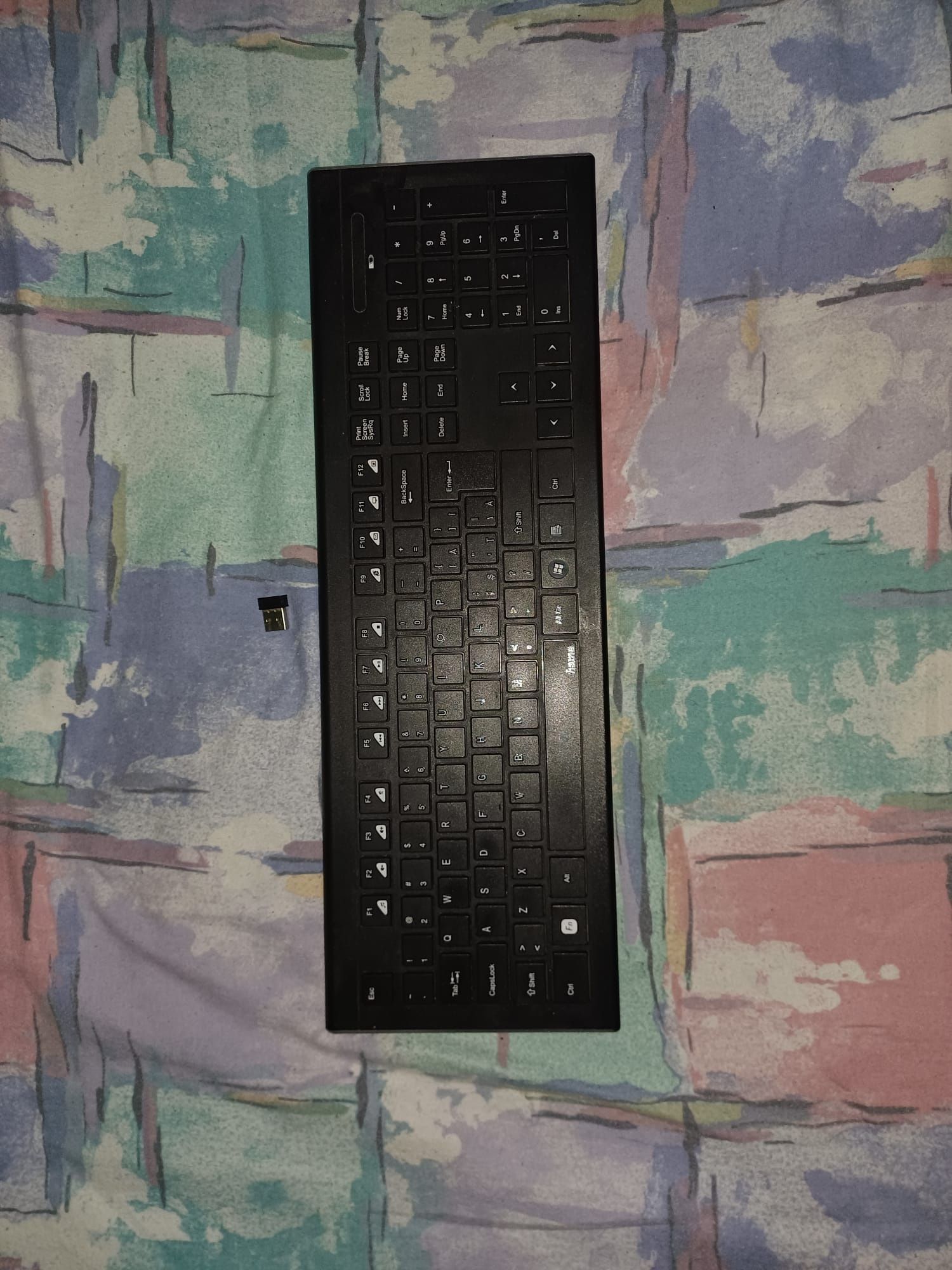 Tastatura wireless Aerocell