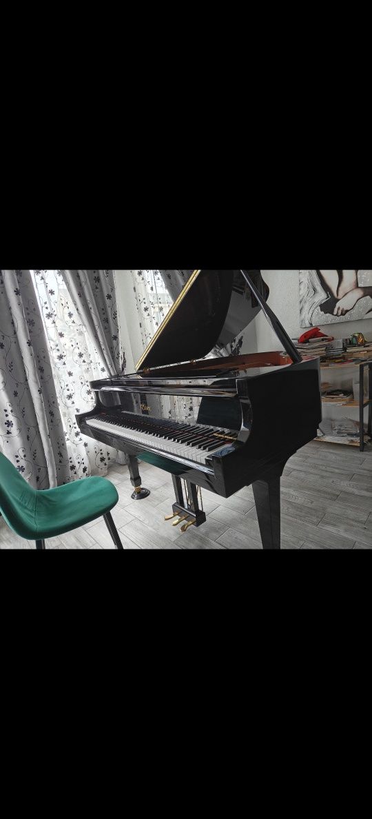 Pian cu coadă Essex EGP-155 – Designed by Steinway & Sons – cumpărat nou în Italia