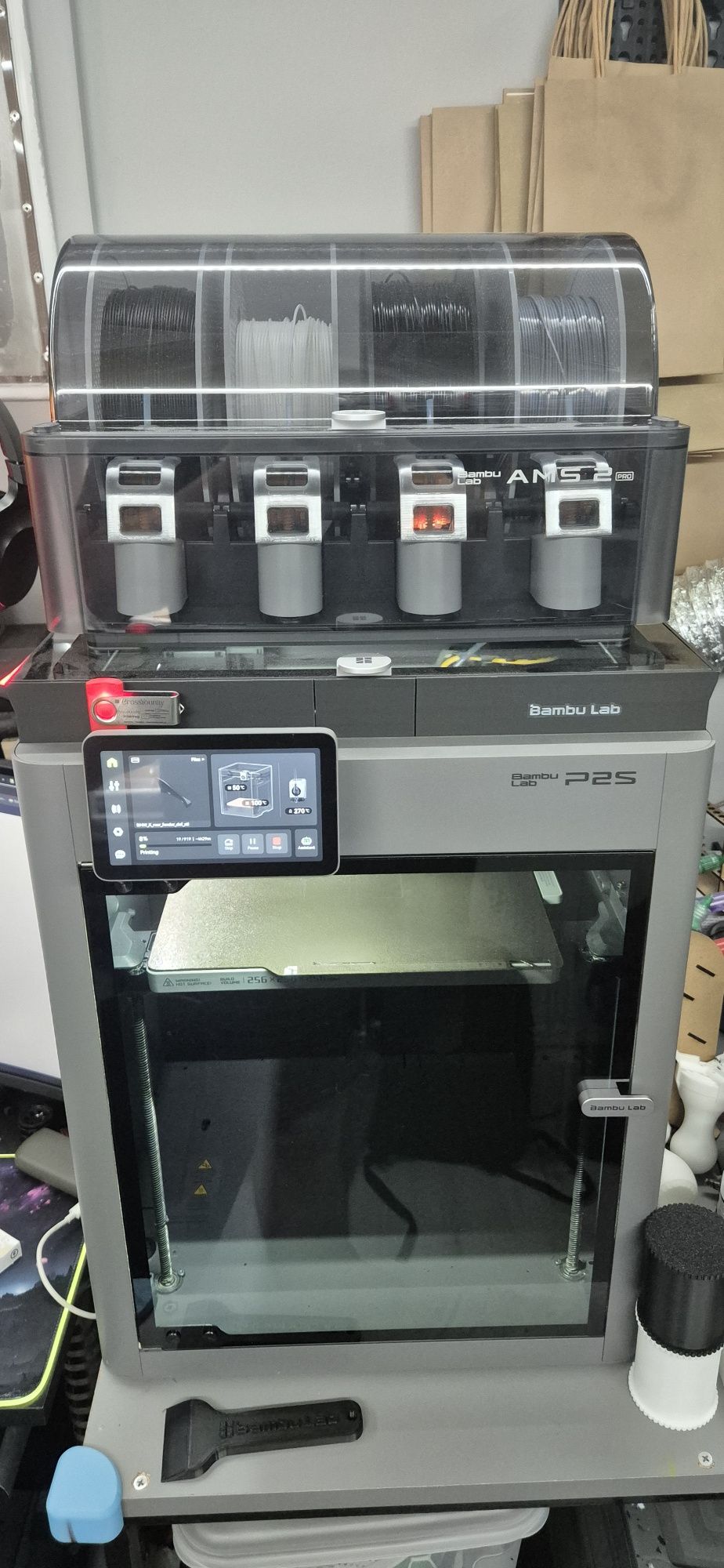 Vand imprimanta 3D Bambu Lab P2s cu AMS 2 Pro