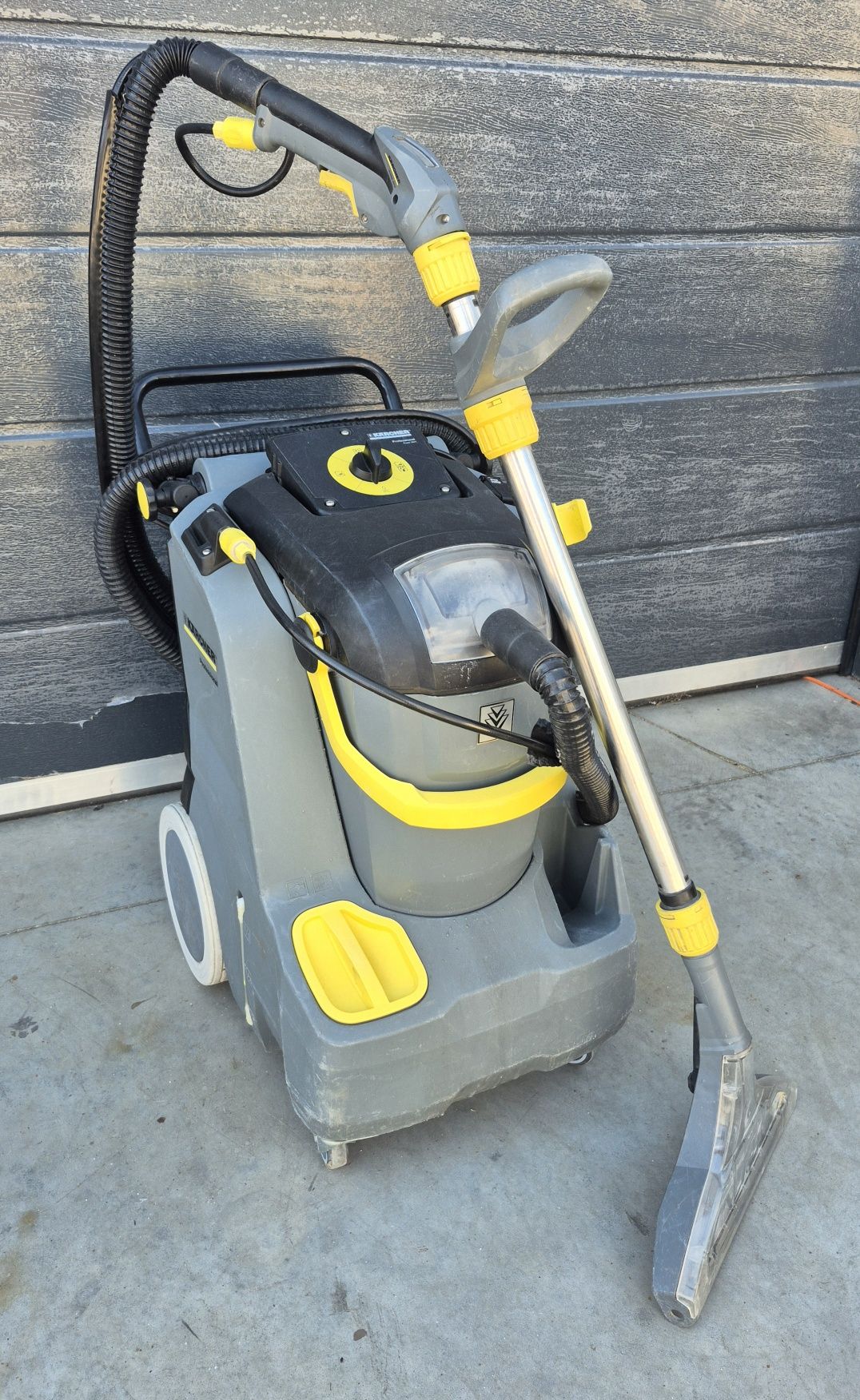 Aspirator injectie extractie  Karcher Puzzi 30/4