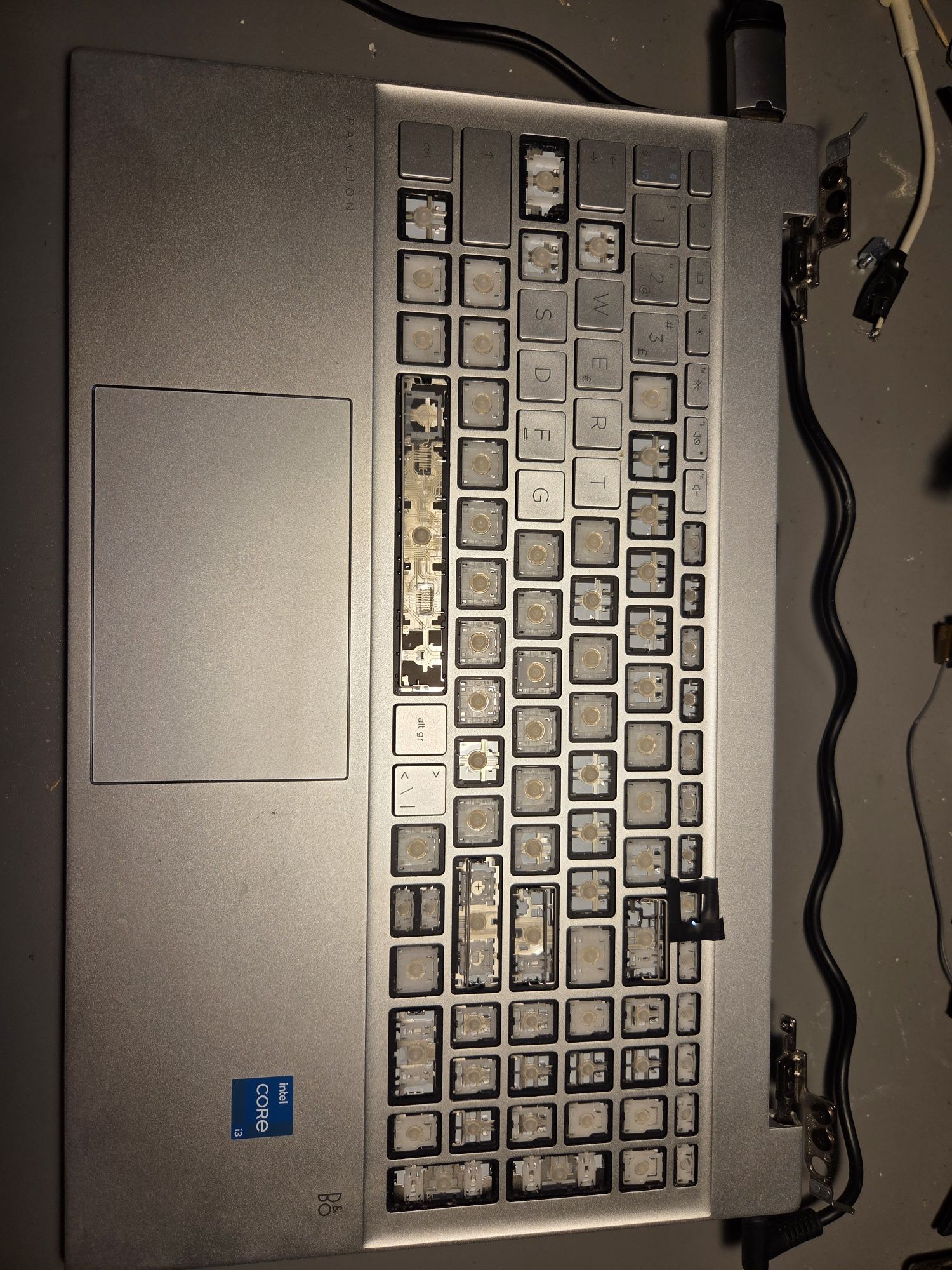 Hp I3 1115G4 8GB DDR4 SSD 240GB