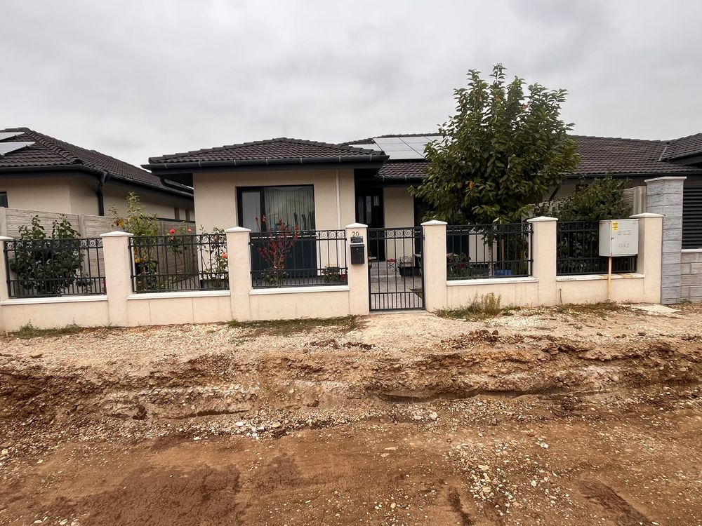 Vand casa in Santandrei