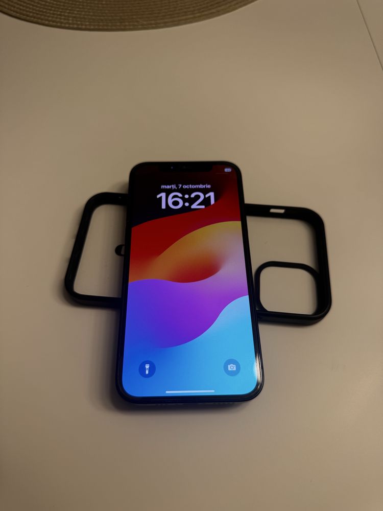 Vand iphone 12, 64 gb, negru