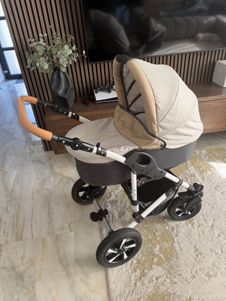 Carucior cu landou si sport