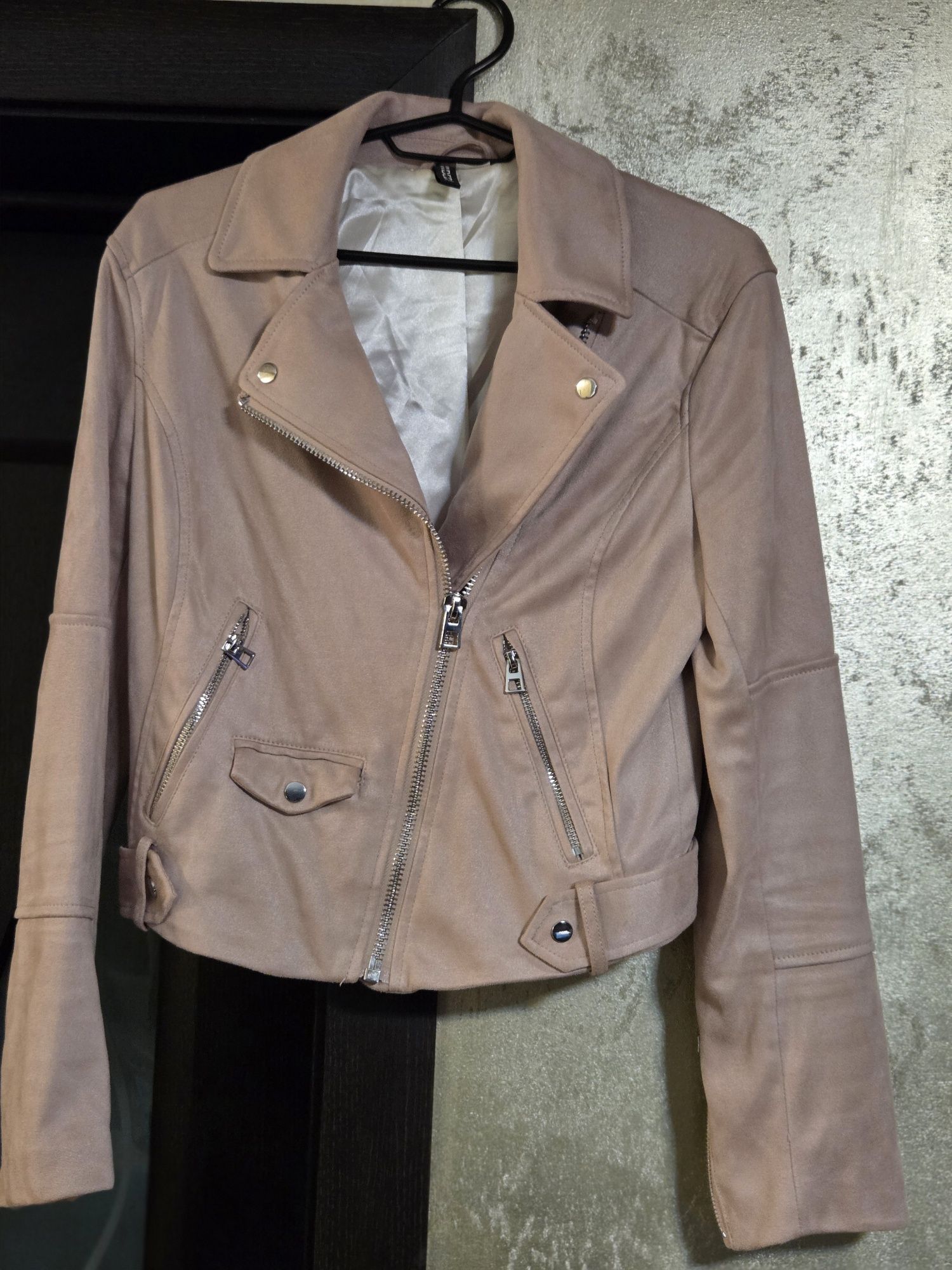 Geaca biker marimea 38 h&m
