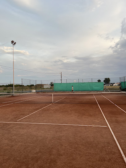 West Tennis Club