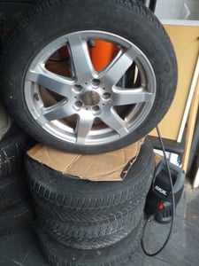 jante 16" Opel Astra cu anvelope de iarna