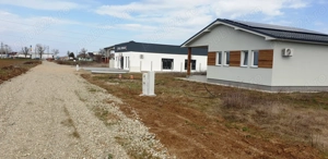 TEREN INTRAVILAN 620 MP in loc. Santandrei cu PUZ la sosea asfaltata.PRET 34.500 euro