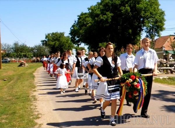 Şvabii din Palota au sărbătorit la Kirchweih cu paradă şi fanfară (FOTO)