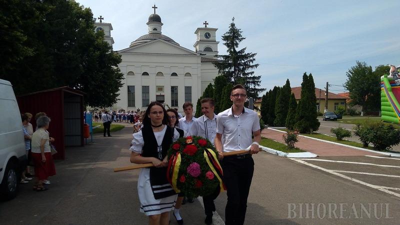 Kirchweih la Palota: Micuţa comunitate de germani şi-a sărbătorit întemeietorul şi protectorul spiritual (FOTO/VIDEO)